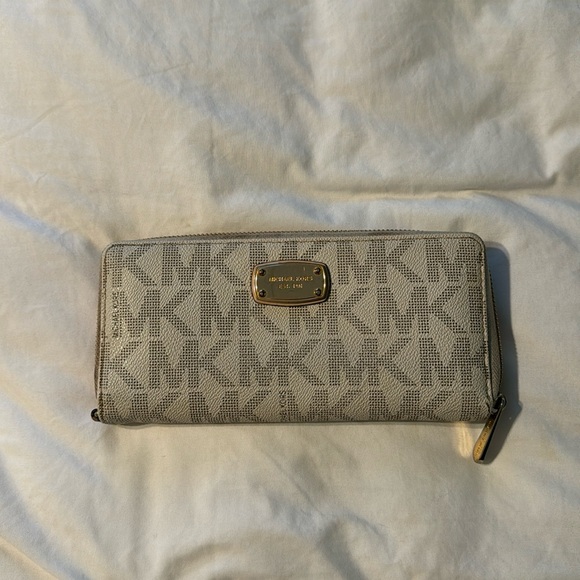 Michael kors wallet - Picture 1 of 4